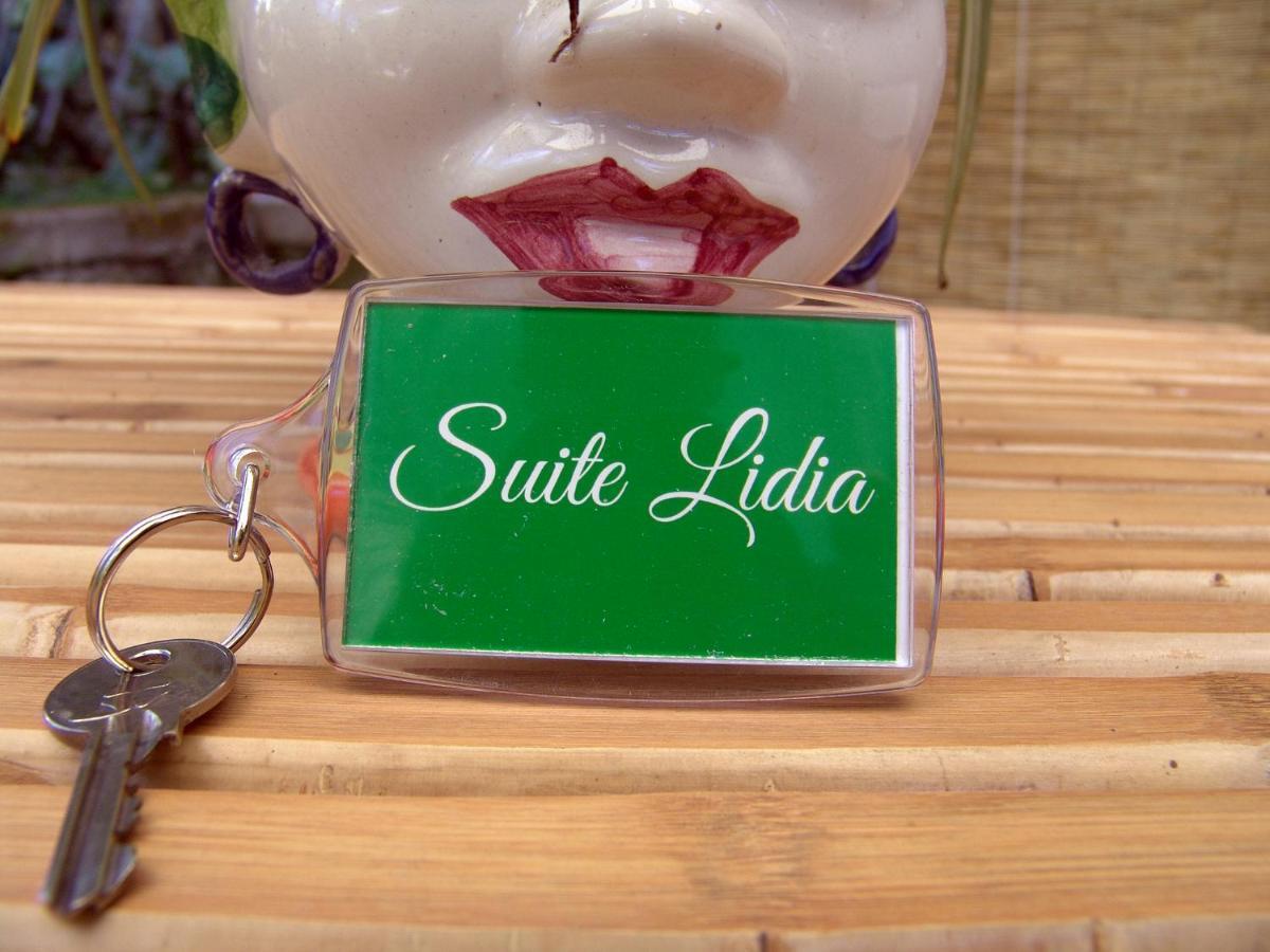 Lidia Couette-café *